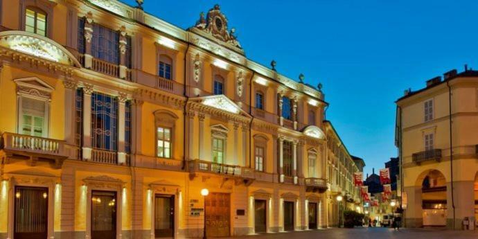 Апартаменти Cristina'S Flat Асті Екстер'єр фото